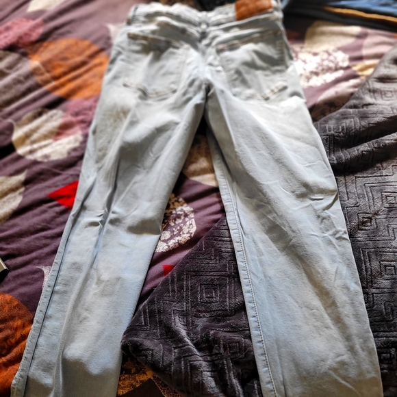 Jeans - Picture 1 of 5